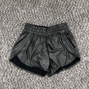 Lululemon Tracker Short 4”